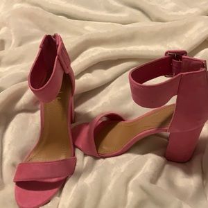 A cute Pink Heel